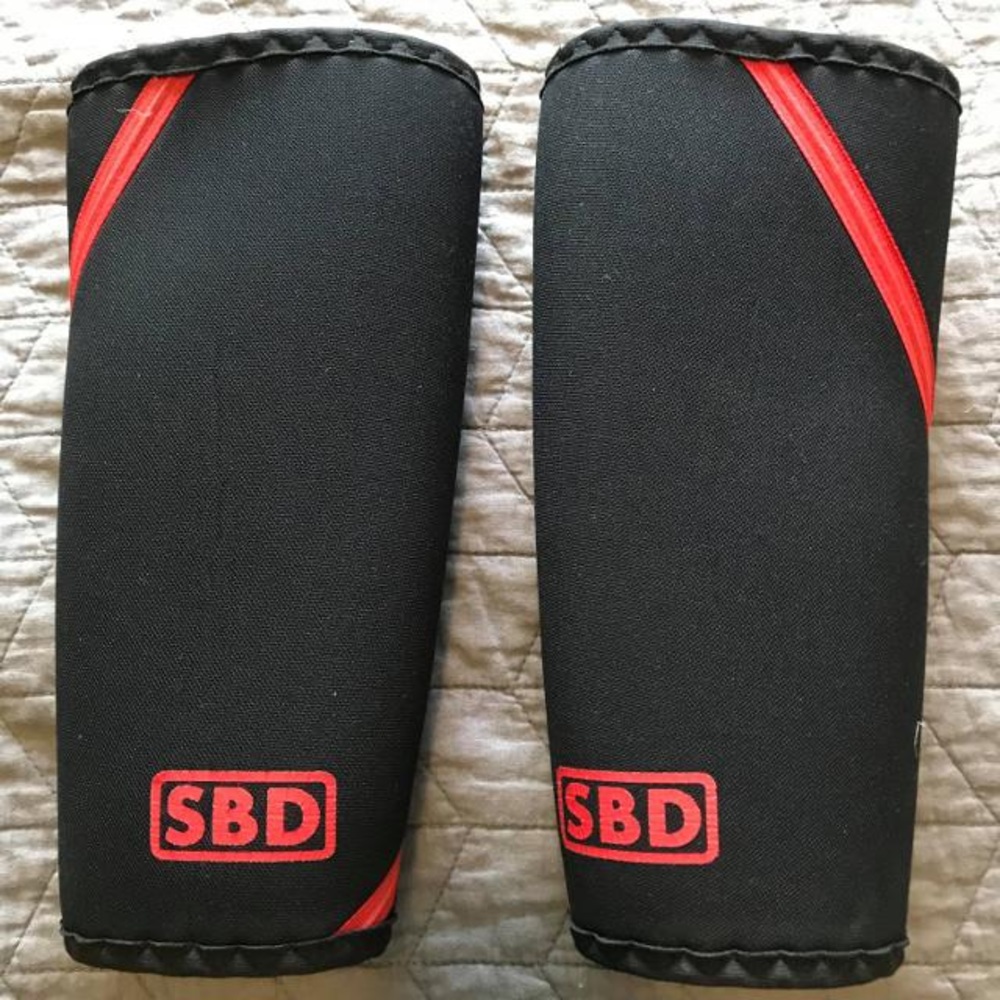 SBD knee sleeves